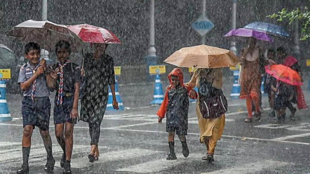 Latest IMD Weather Update yellow alert in many district in West Bengal gnr