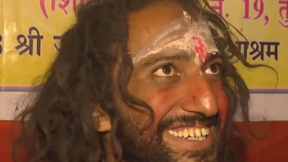 Maha Kumbh 2025 Meet IIT Baba From Maha Kumbh Who Left Bombay IIT For Spirituality gnr