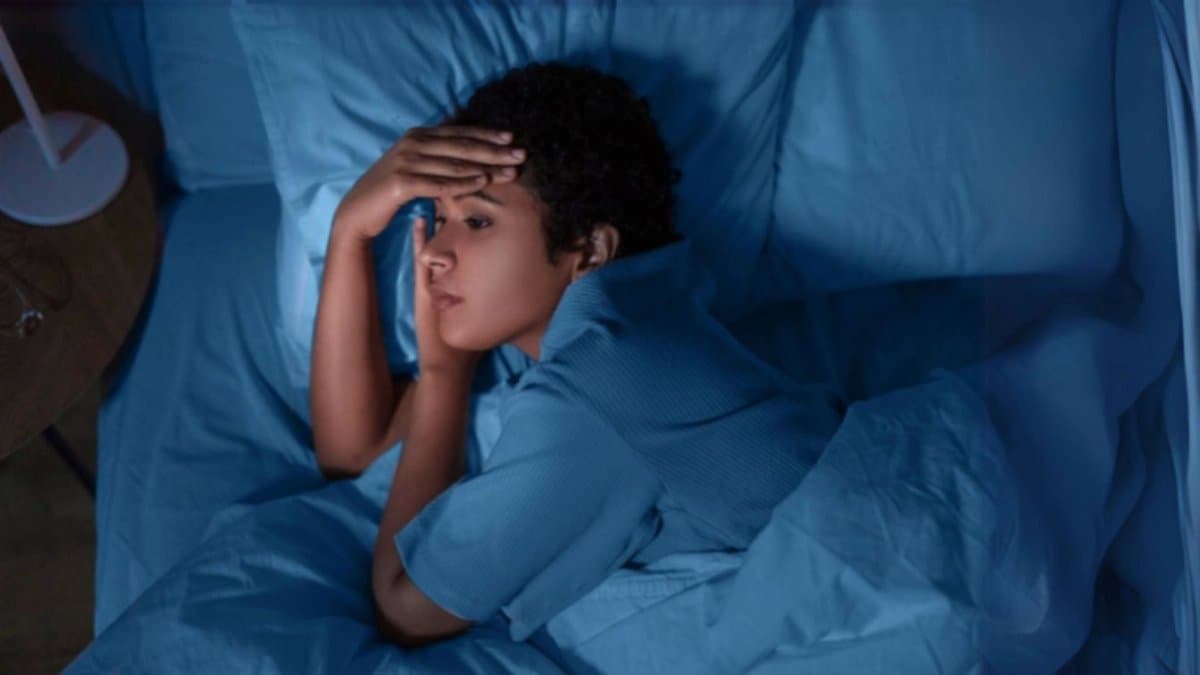 By consuming these three fruits before bed you fall asleep faster