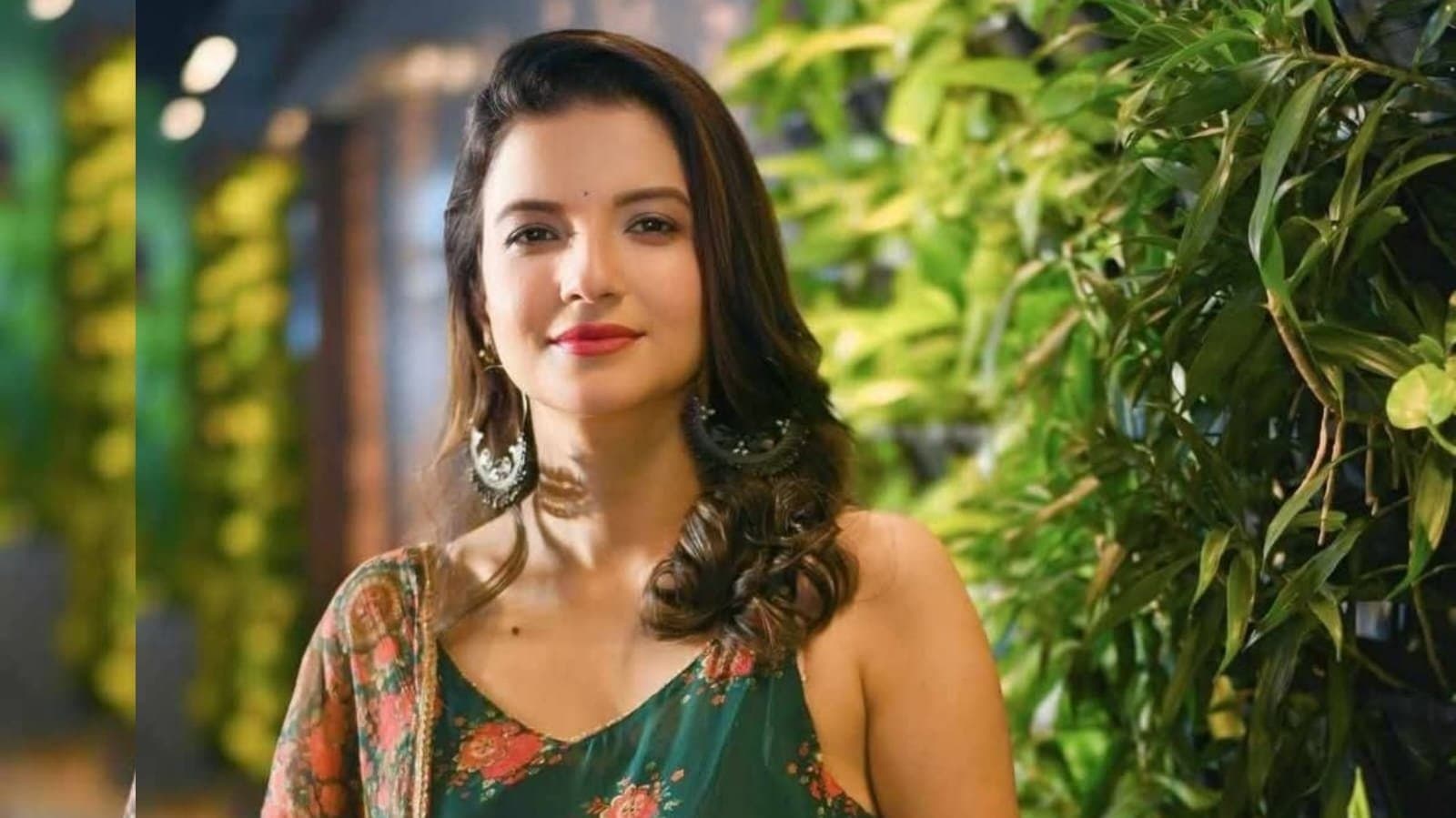 Actress Anuradha Mukherjee joins upcoming serial of zee bangla tui amar hero breaking news 