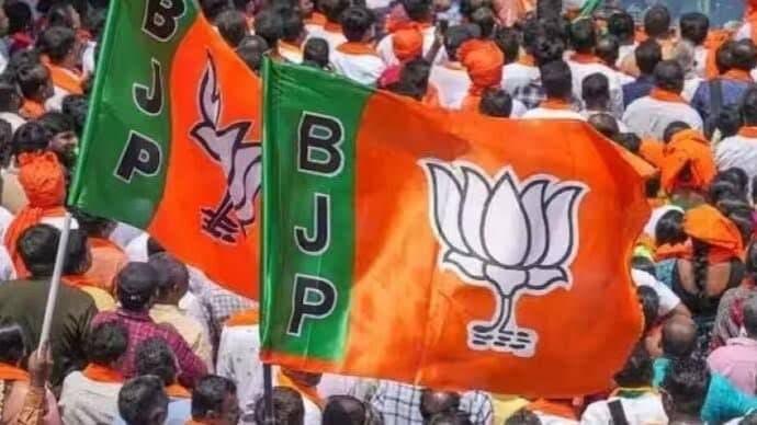 Tripura: ‌ত্রিপুরায় বিজেপি ‘‌একশো–তে একশো'’‌র পথেই, বিরোধী দলের প্রার্থী হলে গলা টিপে মারার হুমকি!‌  