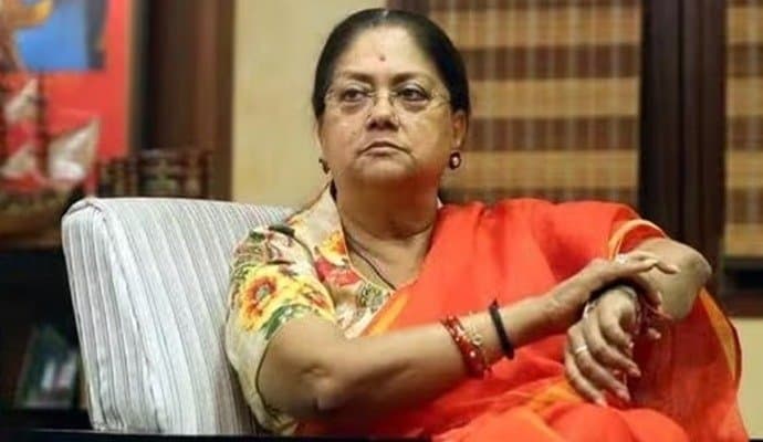 Rajasthan: মুখ্যমন্ত্রীর কুর্সিতে কে? জল্পনার মাঝেই ২০ বিধায়ককে নিয়ে পৃথক বৈঠক বসুন্ধরার 