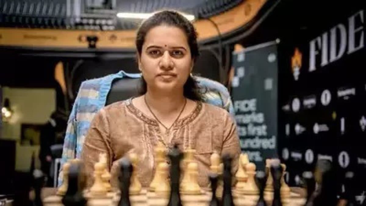  বিশ্ব র‌্যাপিড দাবায় চ্যাম্পিয়ন হাম্পি, ভারতের জয়জয়কার চলছেই 
