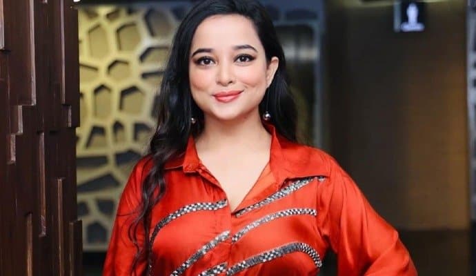 Breaking: টলিউড ছেড়ে পাকাপাকিভাবে বলিউডে পাড়ি দিলেন প্রিয়াঙ্কা ভট্টাচার্য? কোন হিন্দি সিরিজে ফিরছেন অভিনেত্রী?