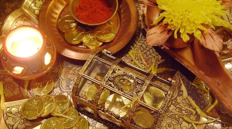  Dhanteras Trigrahi Yog 2024 these 4 zodiac signs will get money good luck on this day lif