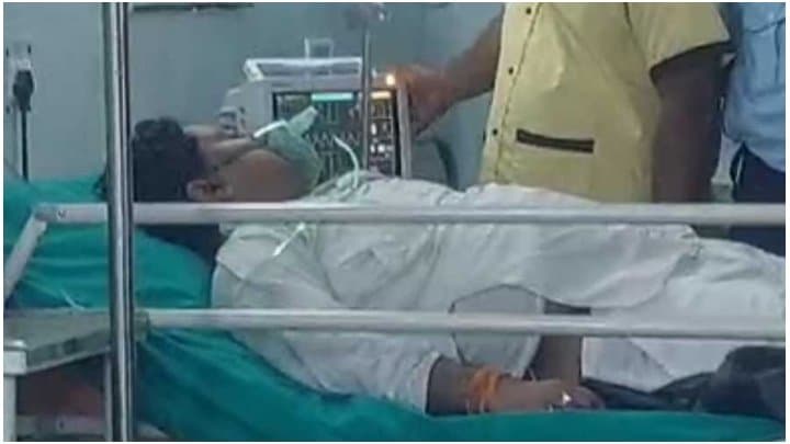 Sukanta Majumder: পুলিশের সঙ্গে ধস্তাধস্তির মাঝেই অসুস্থ সুকান্ত মজুমদার, ভর্তি হাসপাতালে
