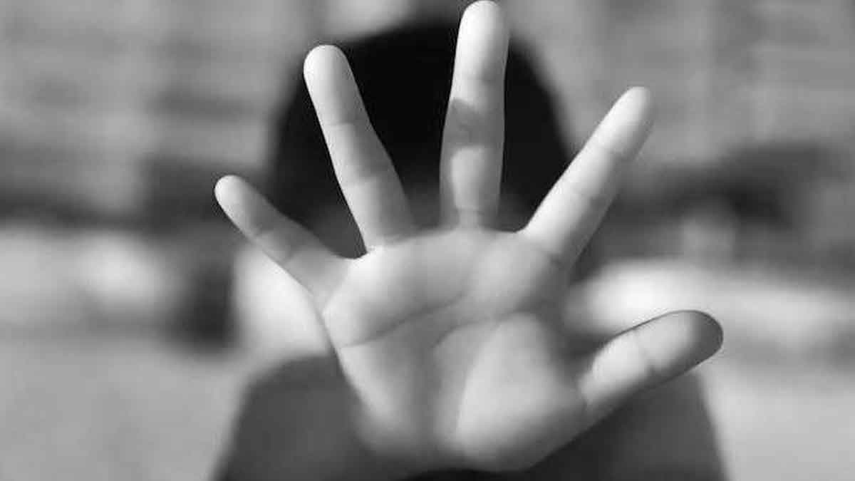  5 year old sexually abused by three boys gnr