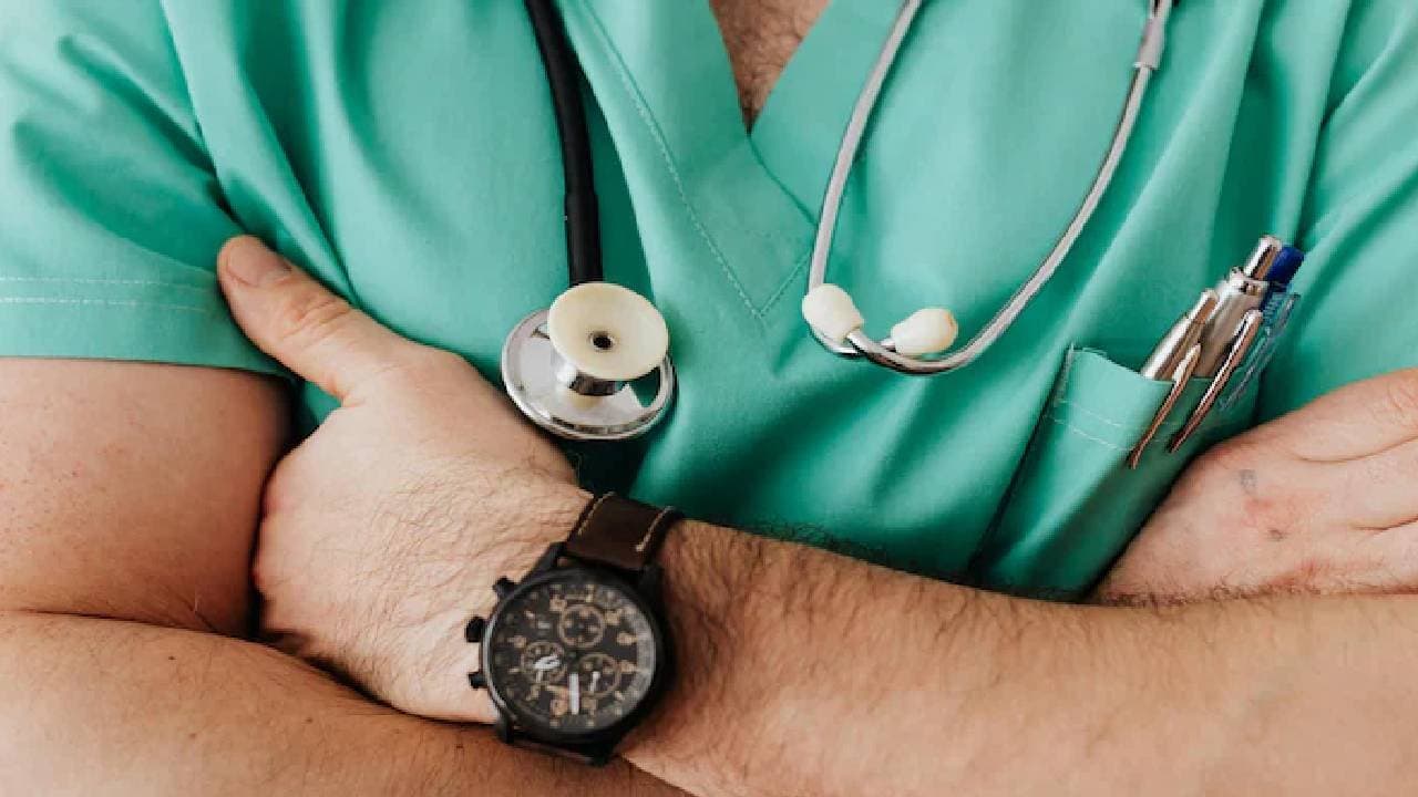 Gynecologist Dies Of Cardiac Arrest While Attending To Patients In Odisha