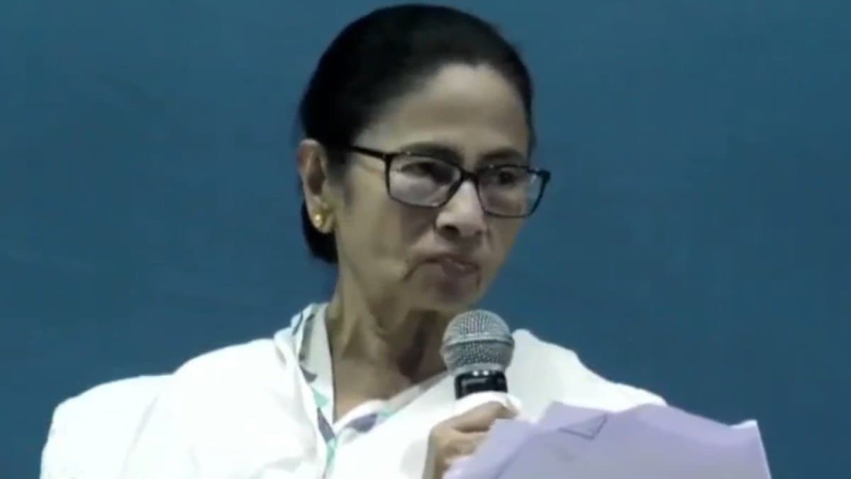Mamata Banerjee orders police to increase surveillance in north bengal