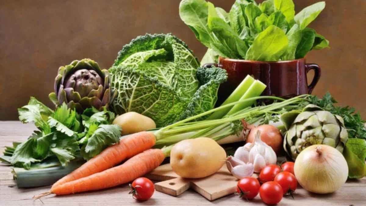 ডায়বেটিস থেকে ওবেসিটি, কমায় কোষ্ঠকাঠিন্যের সমস্যায়ও, শীতকালীন এই সবজিতে আর কী গুণ আছে জানুন
