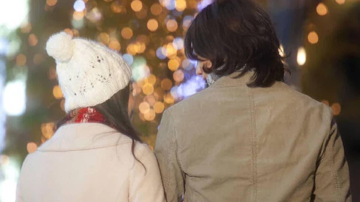 Why Christmas in japan is celebrated like a second valentines day for couples gnr  