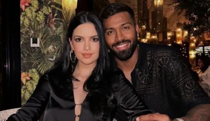 Hardik Pandya: বিবাহ বিচ্ছেদের গুজবের মধ্যেই বিদেশে ছুটি কাটাচ্ছেন হার্দিক