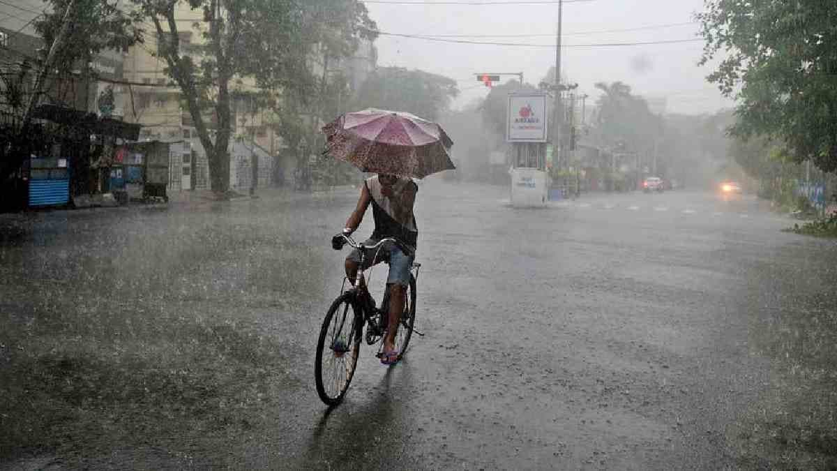 IMD Weather update heavy to heavy rainfall forecast in south bengal 