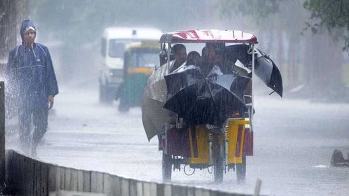 IMD Weather Forecast Rainfall Thunderstorm Warning in Four Districts in Next Two Hours in West Bengal 