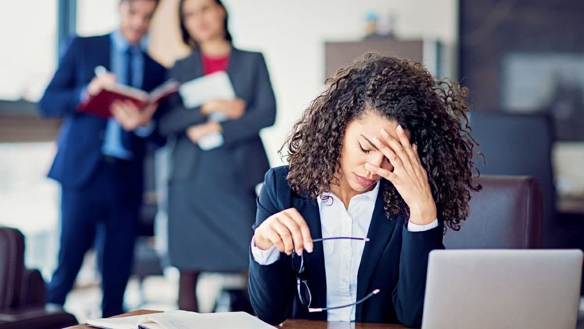 Tips to protect yourself from toxic work Culture in office