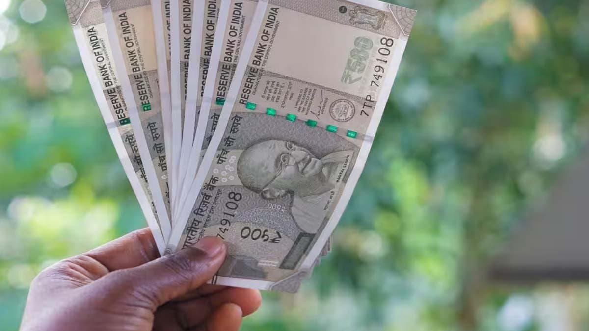 It is possible to fund a crore rupees even with a monthly investment of Rs three four or five thousand in SIP In how many days