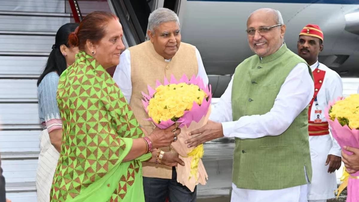 BJP 180 degree changed stand on Rajya Sabha Chairman position