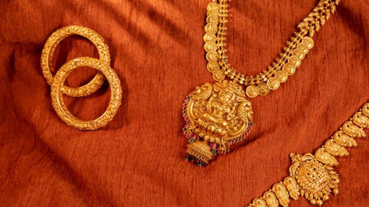 Gold Price Today Again Big price Change  Check 22 and 24 Carat Gold Price on 16 May