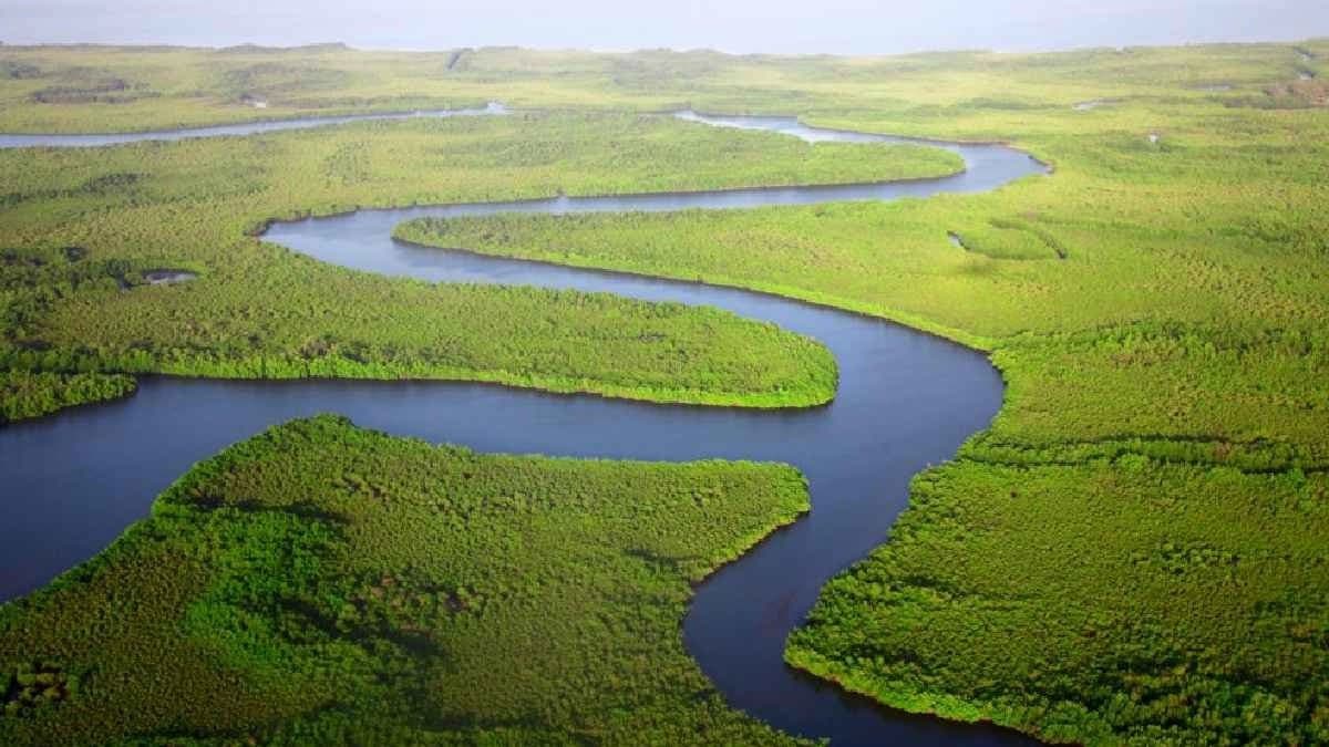 Split of a River can solve great Mystery of Earth