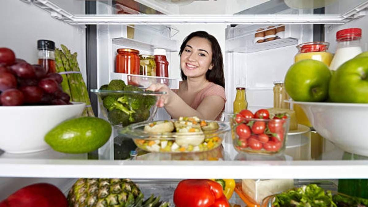 these all foods items never be stored in fridge can be harmful for your health and disturbs your healthy living lif