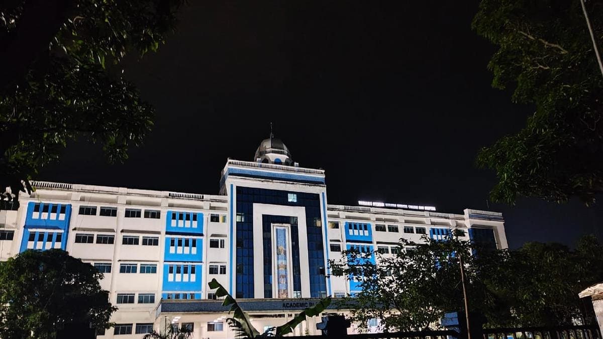 Unnatural death in Coochbehar Medical College