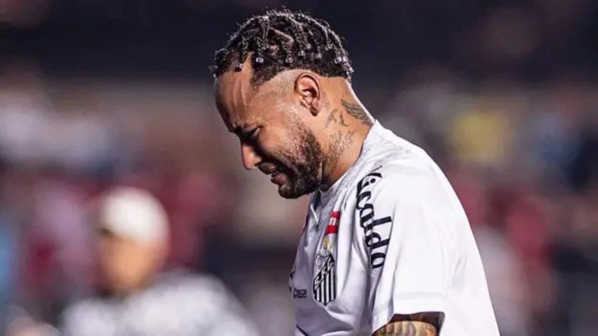 Neymar Junior breaks down in tears after loss against Vasco Da Gama 
