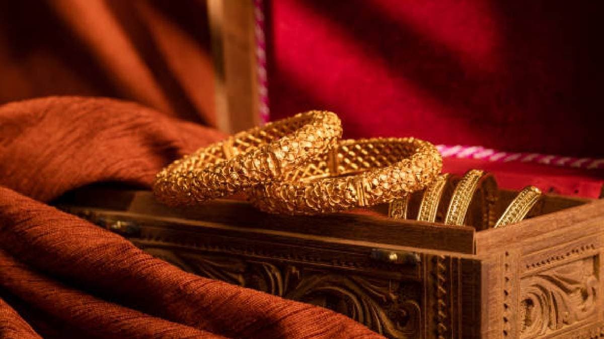 Gold Price Today Gold Price Fall Check 22 and 24 Carat Gold Price on 9 september