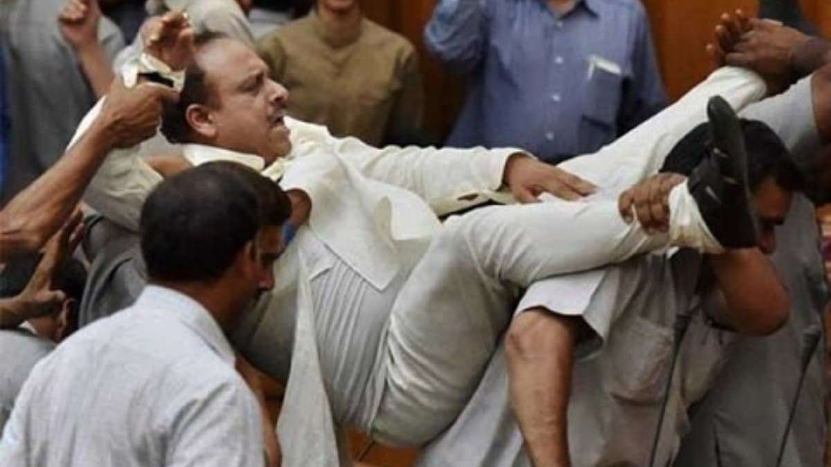 Thrown Out By Marshals In 2015 this BJP leader is Now Delhi Assembly Speaker