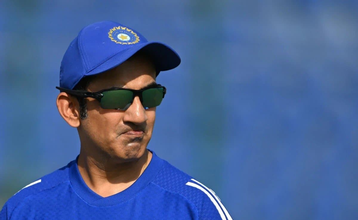 গম্ভীরকে একহাত এককালীন সতীর্থের, তারকা অলরাউন্ডারকে নিয়ে প্রশ্ন