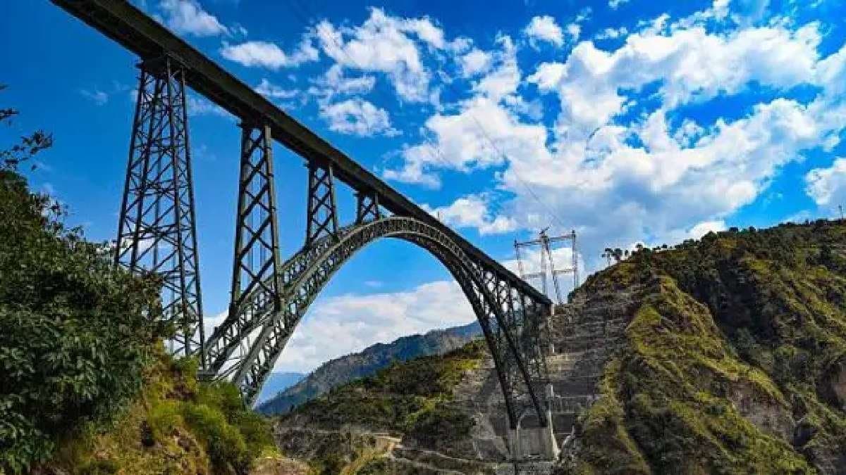 Ashwini Vaishnaw Reacts as Amul Celebrates Landmark Chenab Bridge With New Ad, Ashwini Vaishnaw Reacts