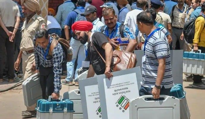 Election: ‌শুরু শেষ দফার নির্বাচন, ভাগ্যনির্ধারণ হচ্ছে মোদি থেকে অভিষেকের 