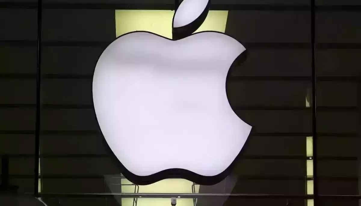 Apple Pays Fine To Russia Over App Store Rules
