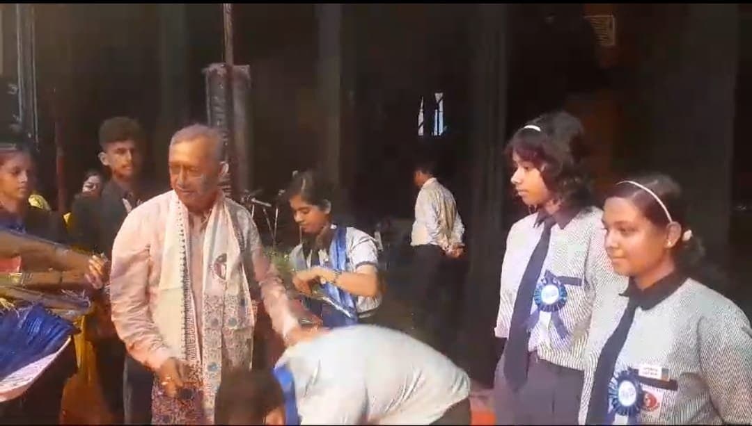 উত্তরবঙ্গের ৩৫০জন কৃতী পড়ুয়াকে সংবর্ধনা দিল টেকনো ইন্ডিয়া গ্রুপ