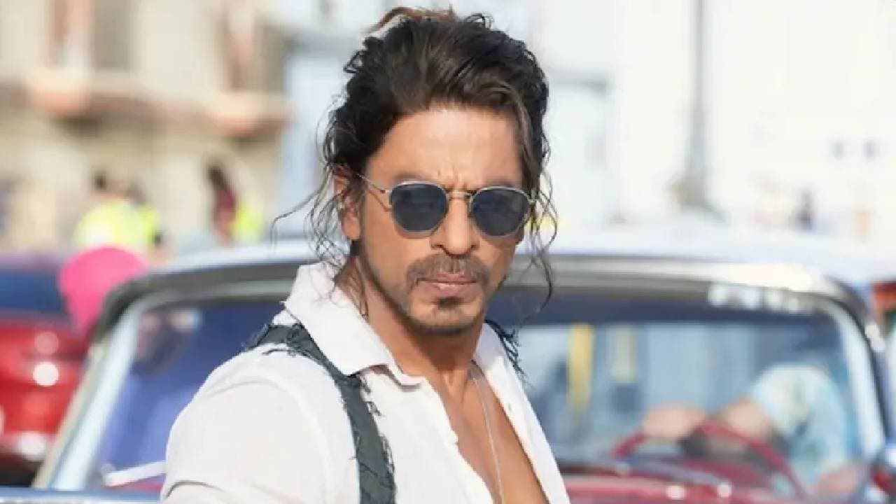 SRK Birthday: what makes Shah Rukh Khan India s first billionaire actor