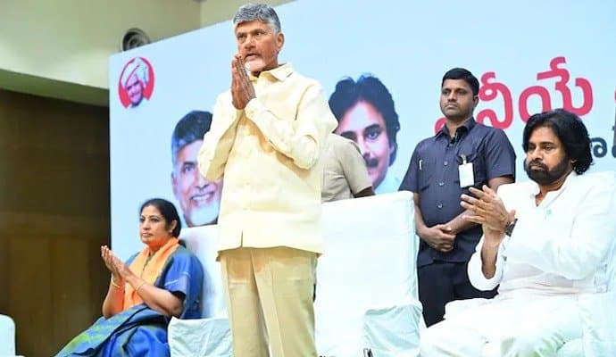 NAIDU: অন্ধ্রপ্রদেশের রাজধানী হবে অমরাবতী : চন্দ্রবাবু নাইডু