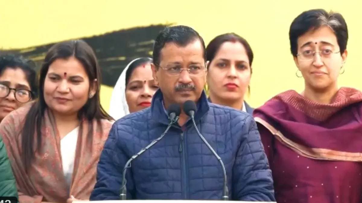 AAP Announces ₹ 2,100 Every Month For Delhi Women In Big Pre-Poll Promise gnr