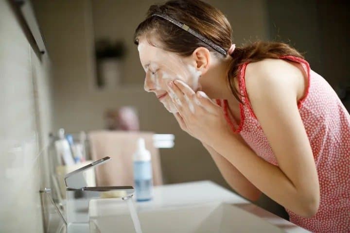 Skin care: কোন বয়স থেকে ব্যবহার করা উচিত অ্যান্টিএজিং প্রসাধনী?