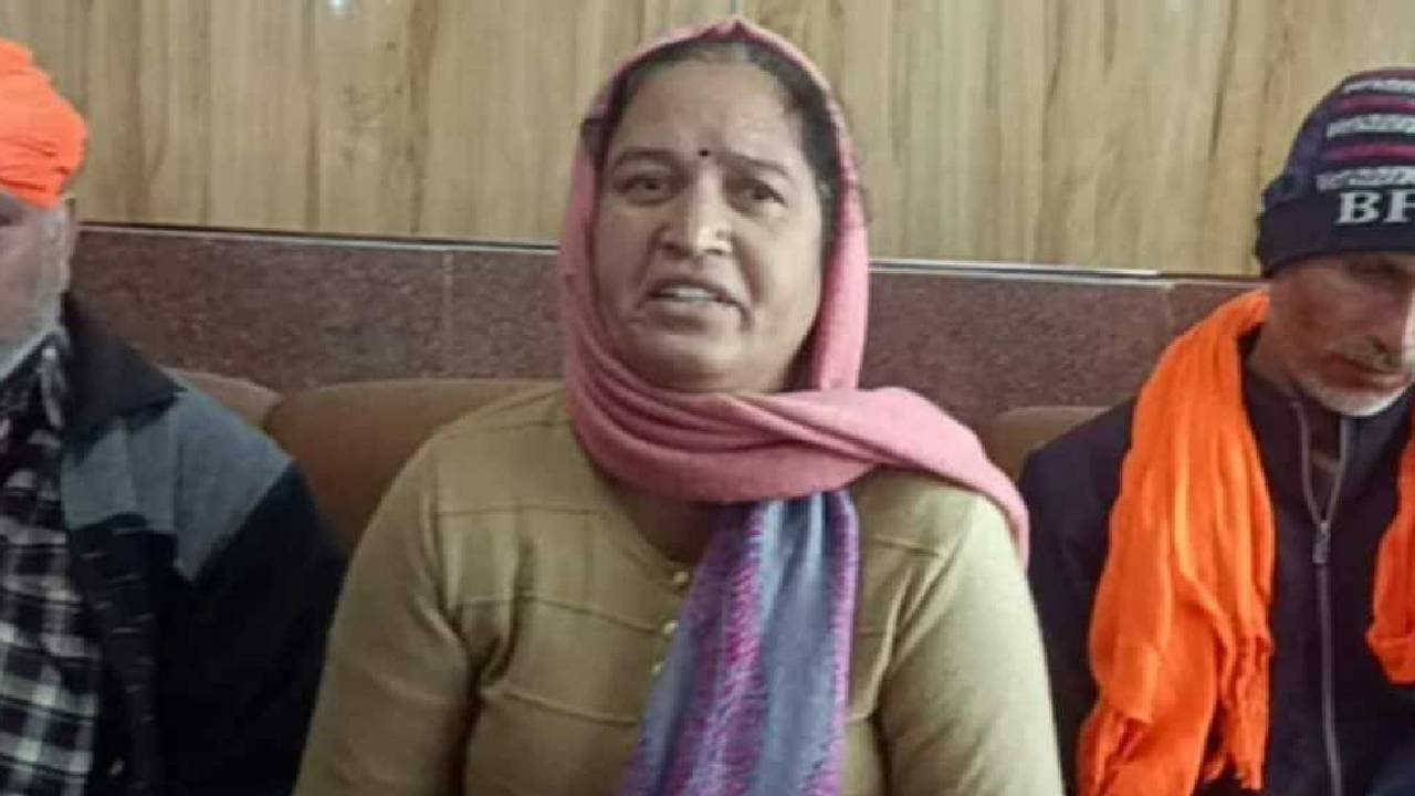 Himachal Woman Claims Harassment By Social Worker 