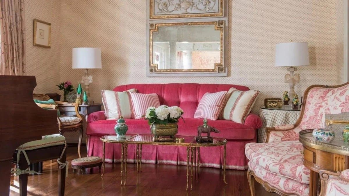 Vastu Tips: If you see these signs in your house then understand that happiness and prosperity are at your doorstep