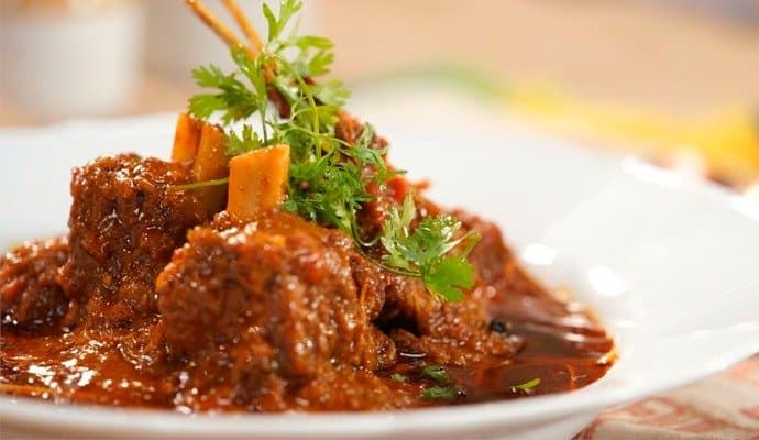 Mutton Curry: ভাইফোঁটার রাত হোক জমজমাট! চটজলদি বানিয়ে ফেলুন ধাবা স্টাইল মাটন কারি, রইল রেসিপি 