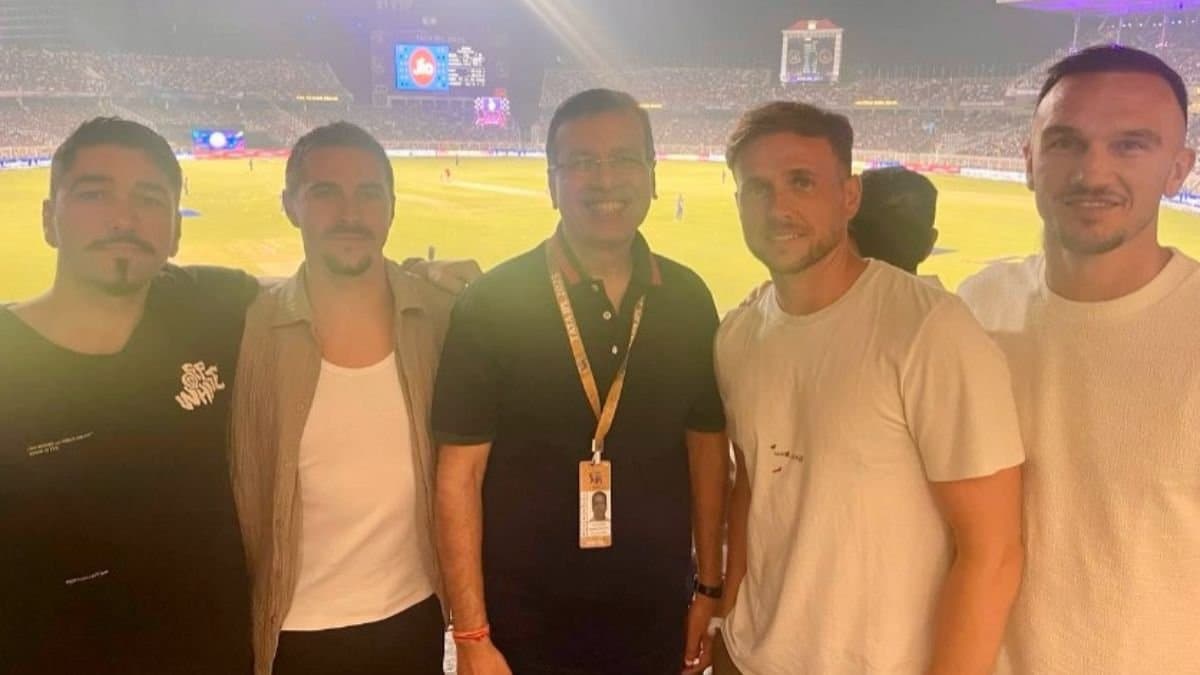 IPL 2025: Mohun Bagan star Jamie Maclaren and Dimitri Petratos present in Eden Gardens to watch KKR match spt
