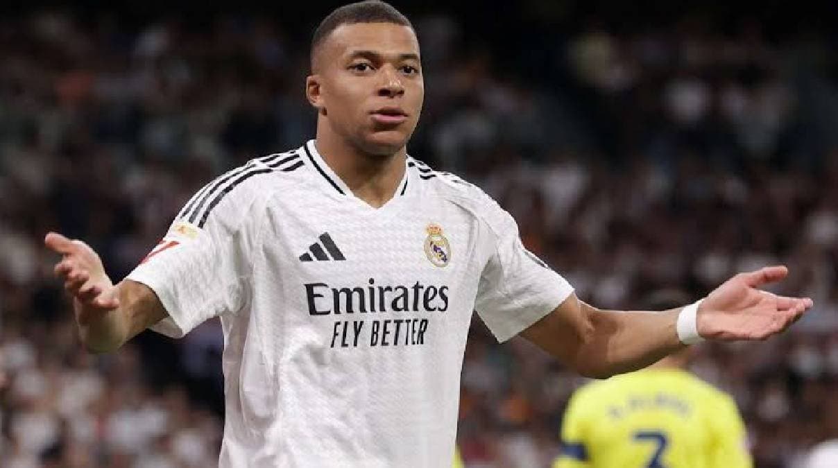 Kylian Mbappe left out of France Nations League squad by coach Deschamps