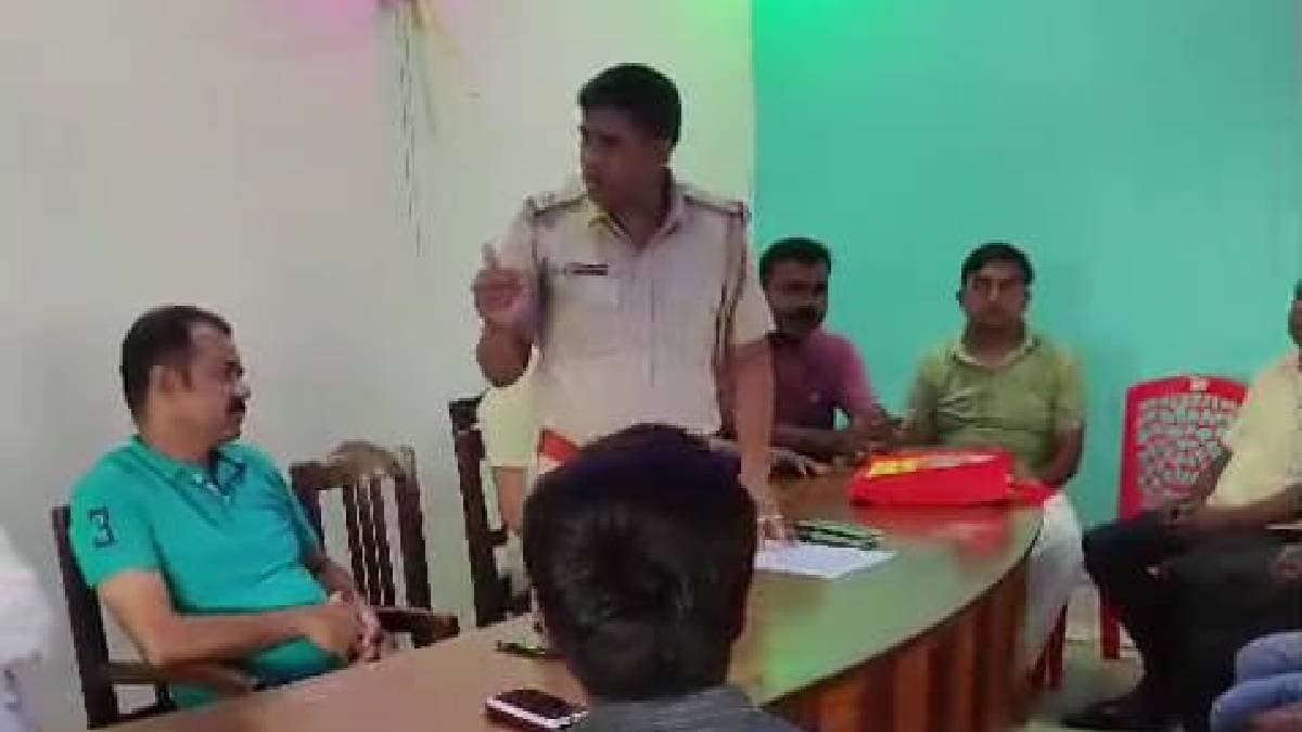 শান্তি বজায় রাখবে ‘শান্তি কমিটি’, সাম্প্রদায়িক অশান্তি এড়াতে জঙ্গিপুর পুলিশ জেলার বিরাট পদক্ষেপ