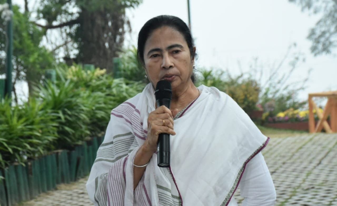 Mamata Banerjee: ২০২৪ এর লোকসভাতেও মহুয়া প্রার্থী !‌ কী বললেন মুখ্যমন্ত্রী