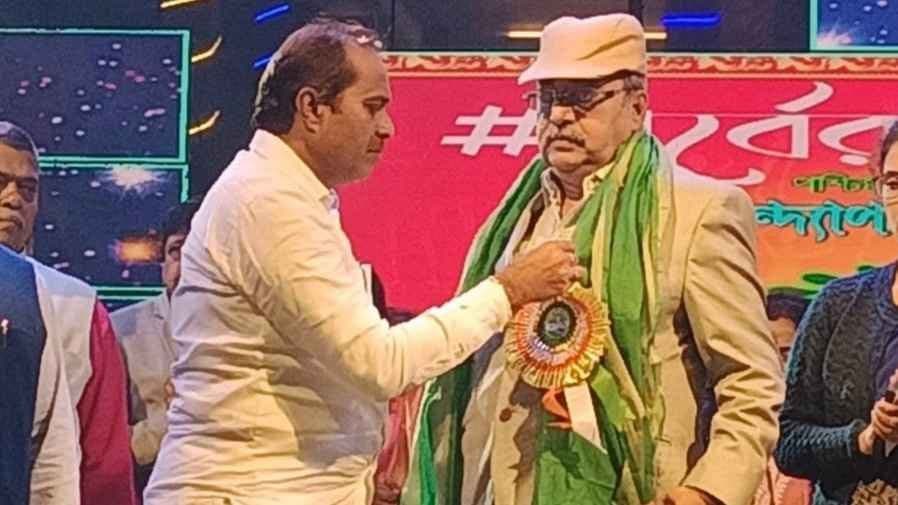 Tmc mp kalyan Banerjee slams abhijit gangopadhyay gnr 