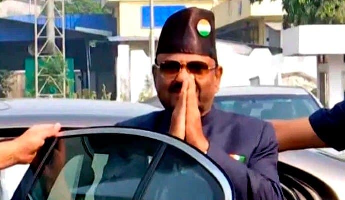 CV Ananda Bose: সন্দেশখালিতে পৌঁছে গ্রামবাসীদের পাশে থাকার বার্তা রাজ্যপাল সিভি আনন্দ বোসের
