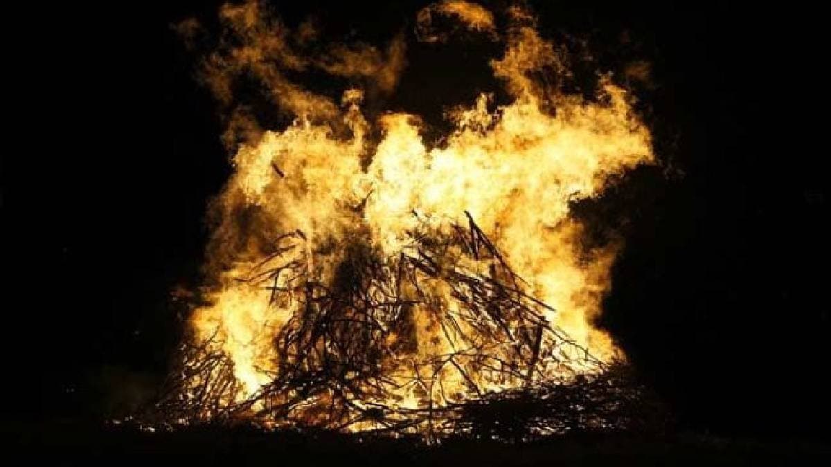 man kills wife hangs himself grandfather jumps into his pyre at Madhya Pradesh 