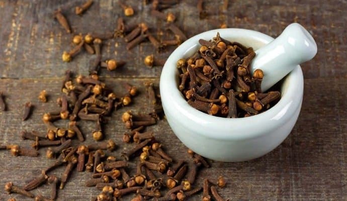 Healthy Hacks: সার্বিক সুস্থতা বজায় রাখতে সারাদিনে এই একটি ভেষজই যথেষ্ট!