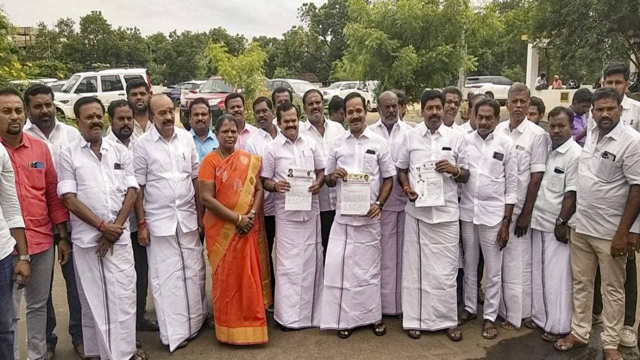 Political fight intensified in TN due to SIR