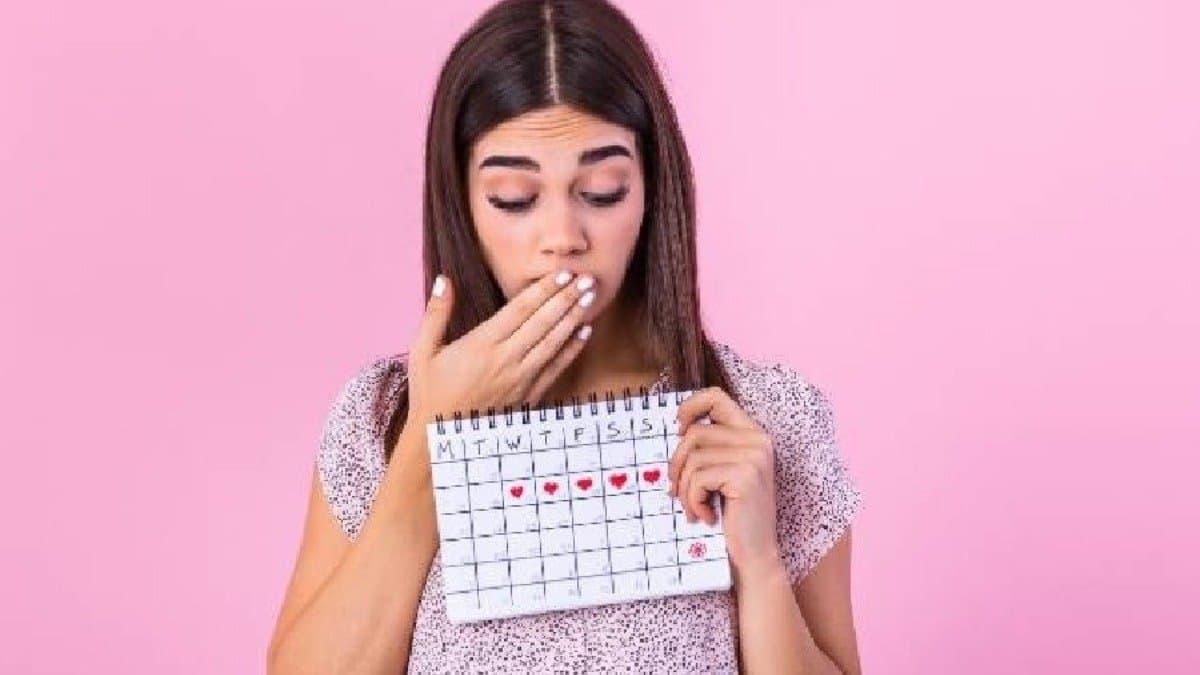 This homemade drink helps to regulate your period naturally